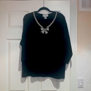 C.D. Daniels sweater 1X Excellent condition, 3/4 sleeves, pearl accents at neck.